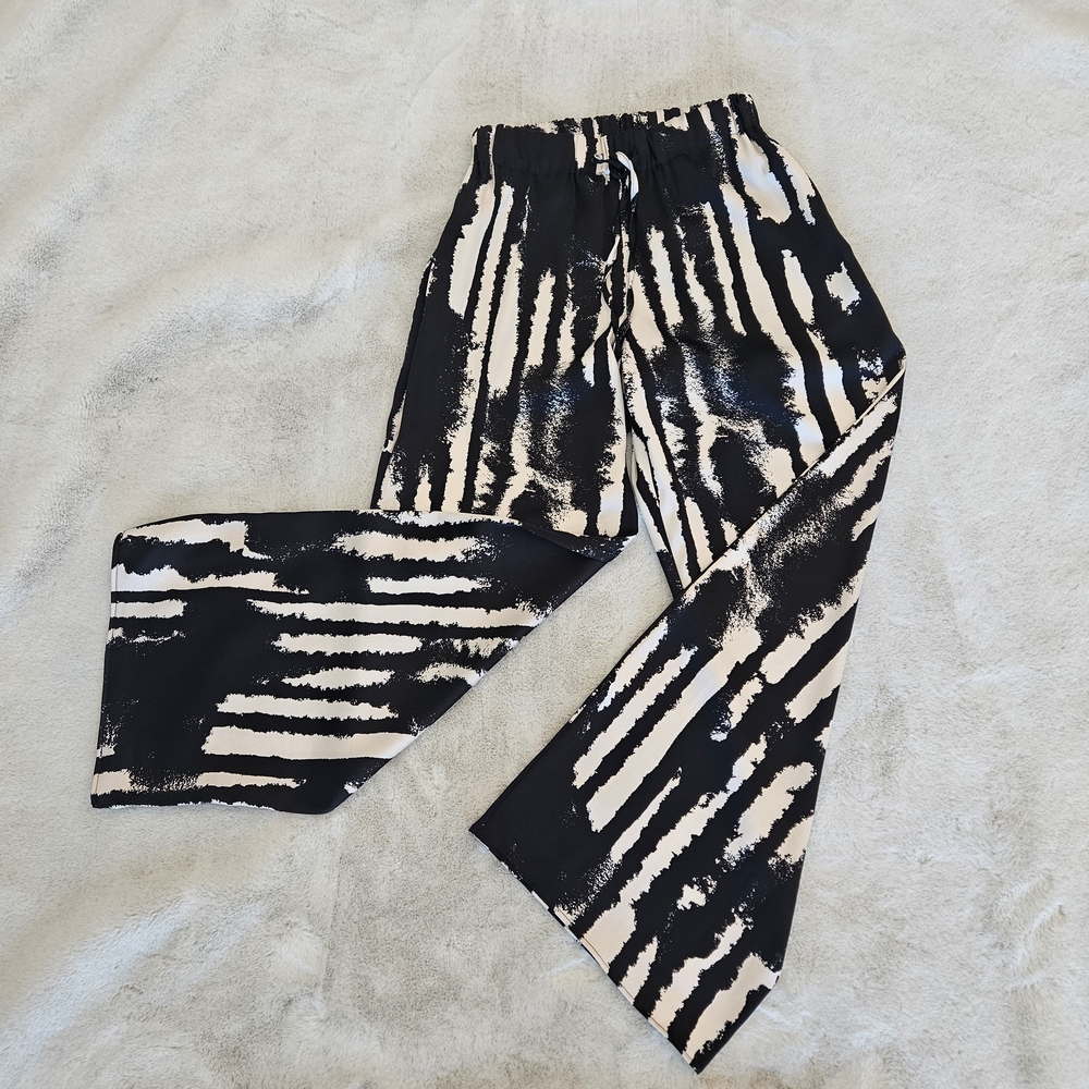 Topshop Black And White Wide Leg Zebra Striped Silky Pants Flowy Boho